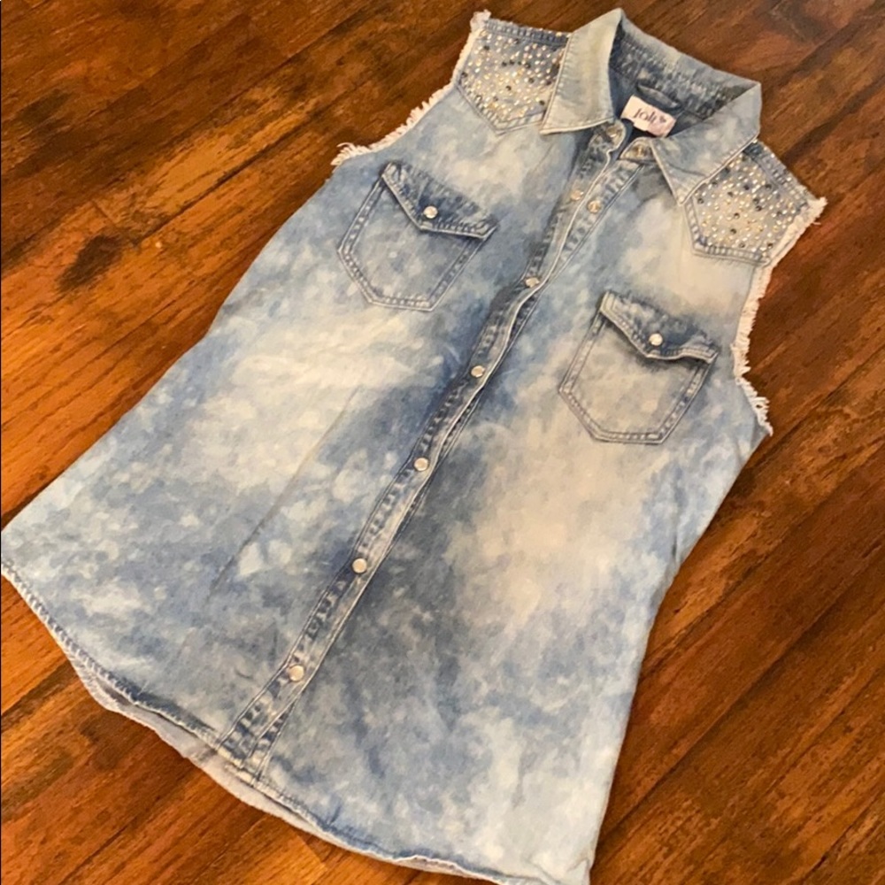 Jolt Distressed Lightweight Denim Embellished Top